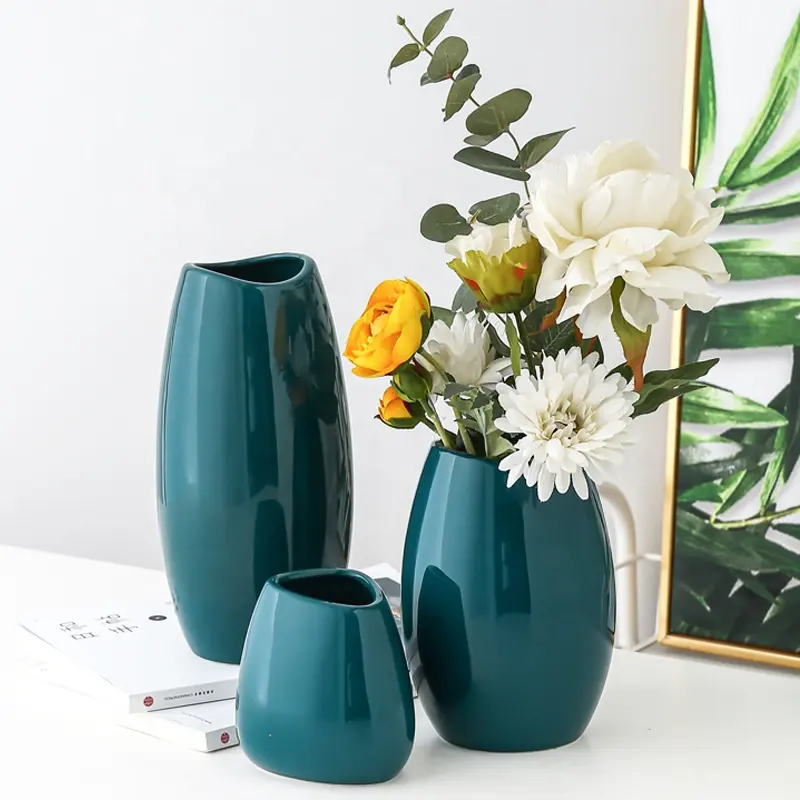 Elegant Minimalist Goose Egg Nordic Ceramic Vase at Giftway