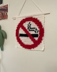 Zels No-Smoke Crochet Tapestry