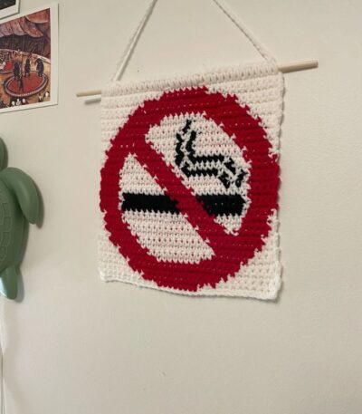 Zels No-Smoke Crochet Tapestry