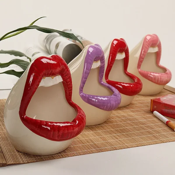 Handmade Ceramic Chic Lip Shaped Ashtray | Giftway