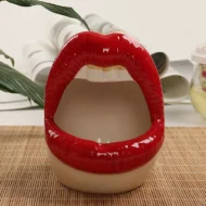 Handmade Ceramic Chic Lip Shaped Ashtray red