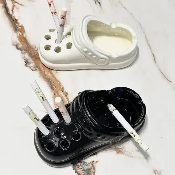 Portable Ceramic Crocs Smoking Ashtray | Giftway