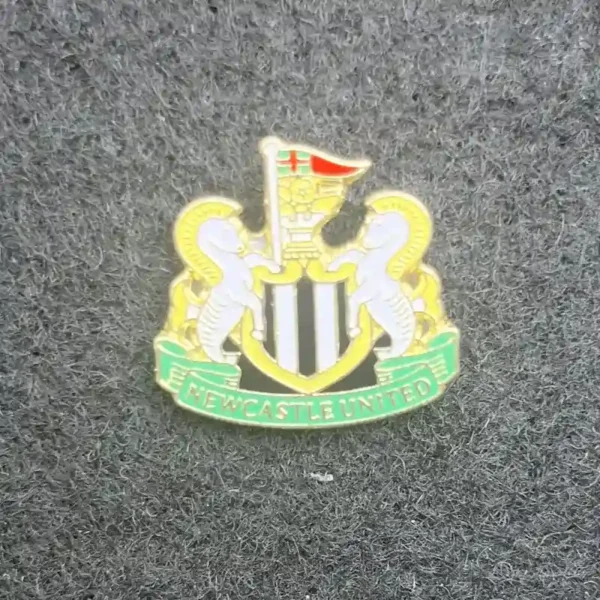 Newcastle FC Official Crest Fan Lapel Pin | Giftway