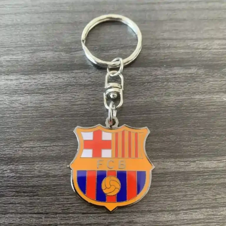 FC Barcelona Official Crest Fan Keyring | Giftway