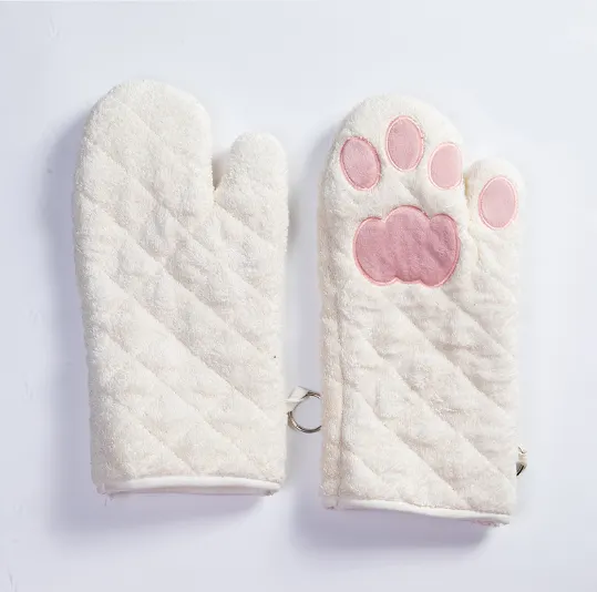 Cat Paws Heat Resistant Baking Oven Mitt | Giftway
